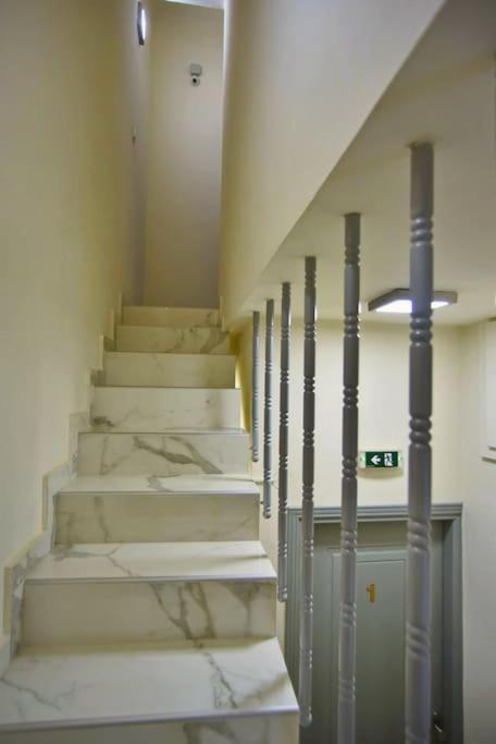 City Pearl Dntwn Apts كاندية المظهر الخارجي الصورة